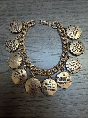 Vintage 1950s Gold-Tone Ten Commandments Faith Charm Bracelet
- Women Jewelry